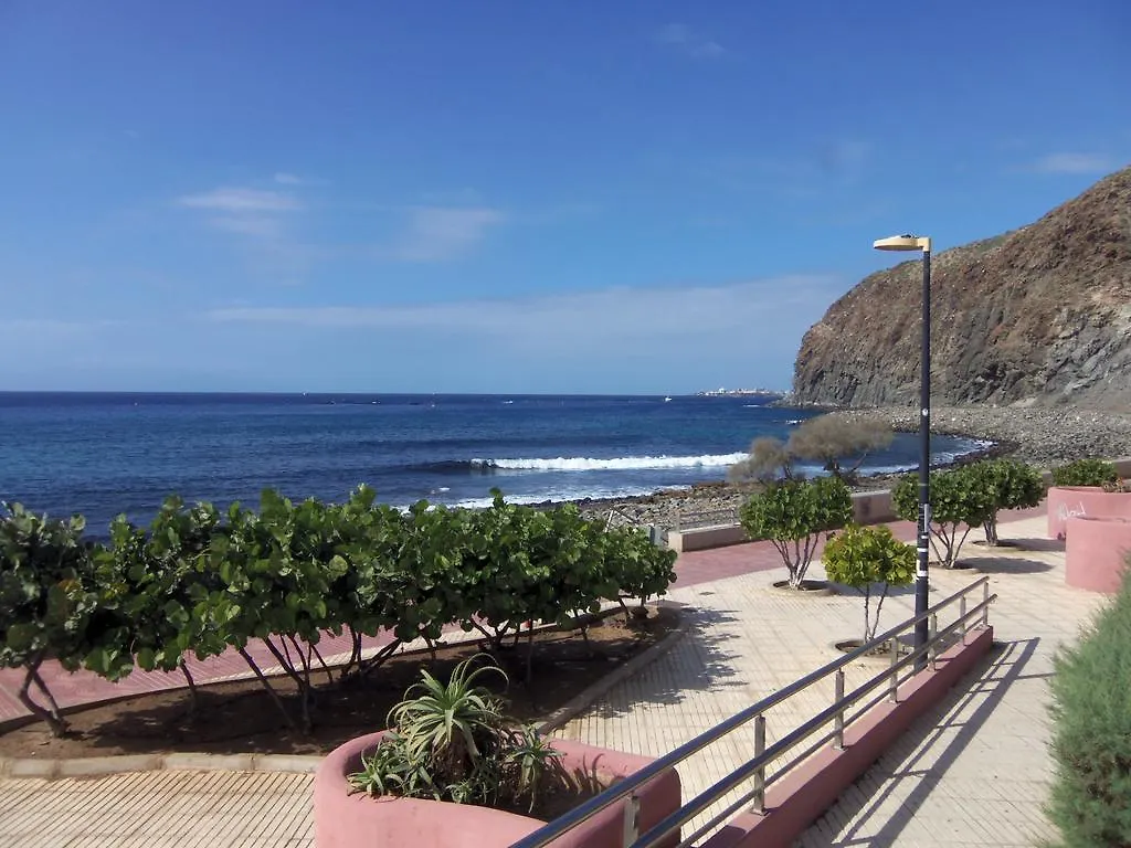 Comfortable Apartment With Amazing Sea Views Palm-mar Spain